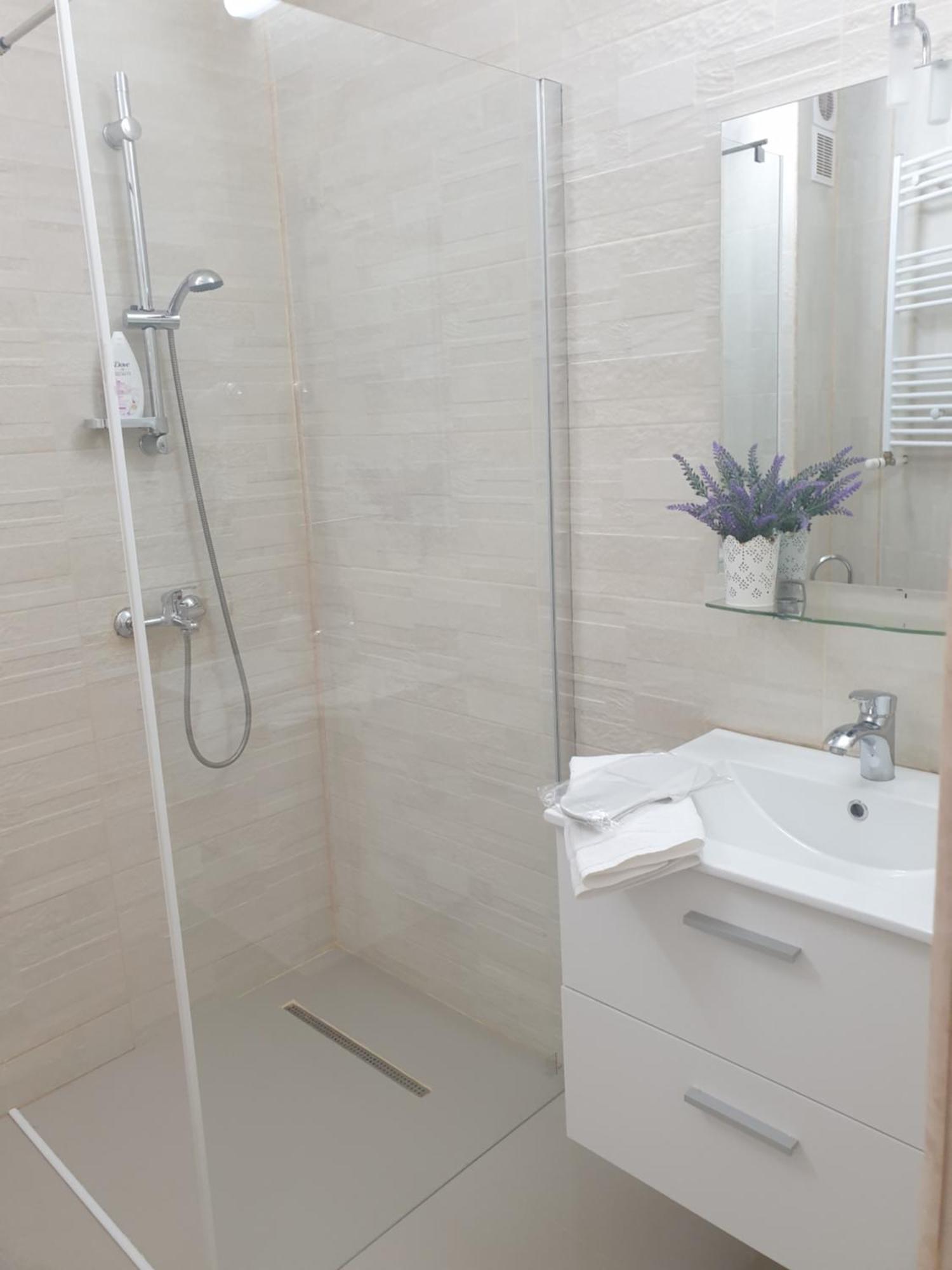 Caprice Deluxe Accomodation Drobeta Turnu Severin Quarto foto
